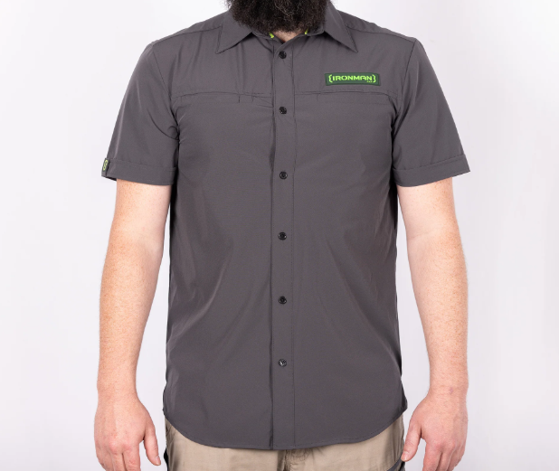 Chemise à manche courte taille L