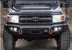 KING SERIES PARE-CHOC AVANT TOYOTA LAND CRUISER LC79 12+ (W/ FENDER FLARES)