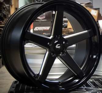 Jante CS2 20X10.0 5X114.3 ET40 MB+MS/BKINOX